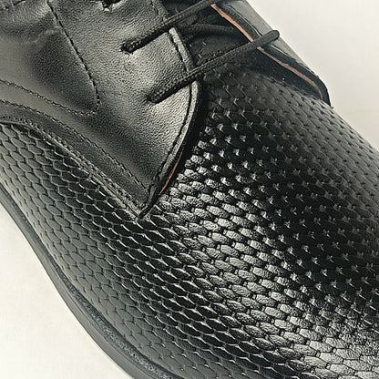 BLACK PATTERNED LEATHER (DERBY)