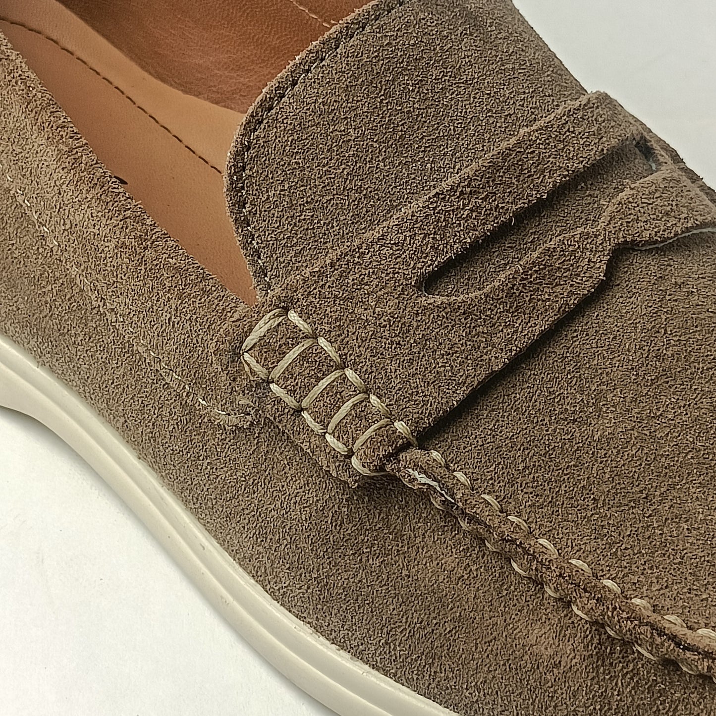 COFFEE BROWN SUEDE LEATHER (BOAT)